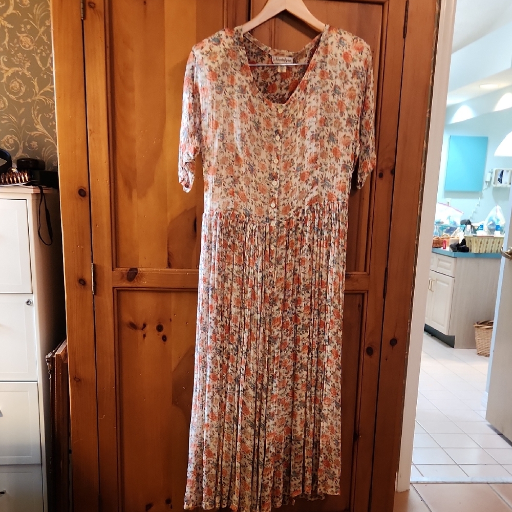 Nostalgia Floral Midi Dress - Pink and Cream